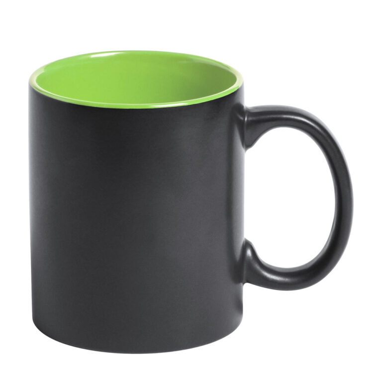 Schwarze Tasse mit Lasergravur gruen